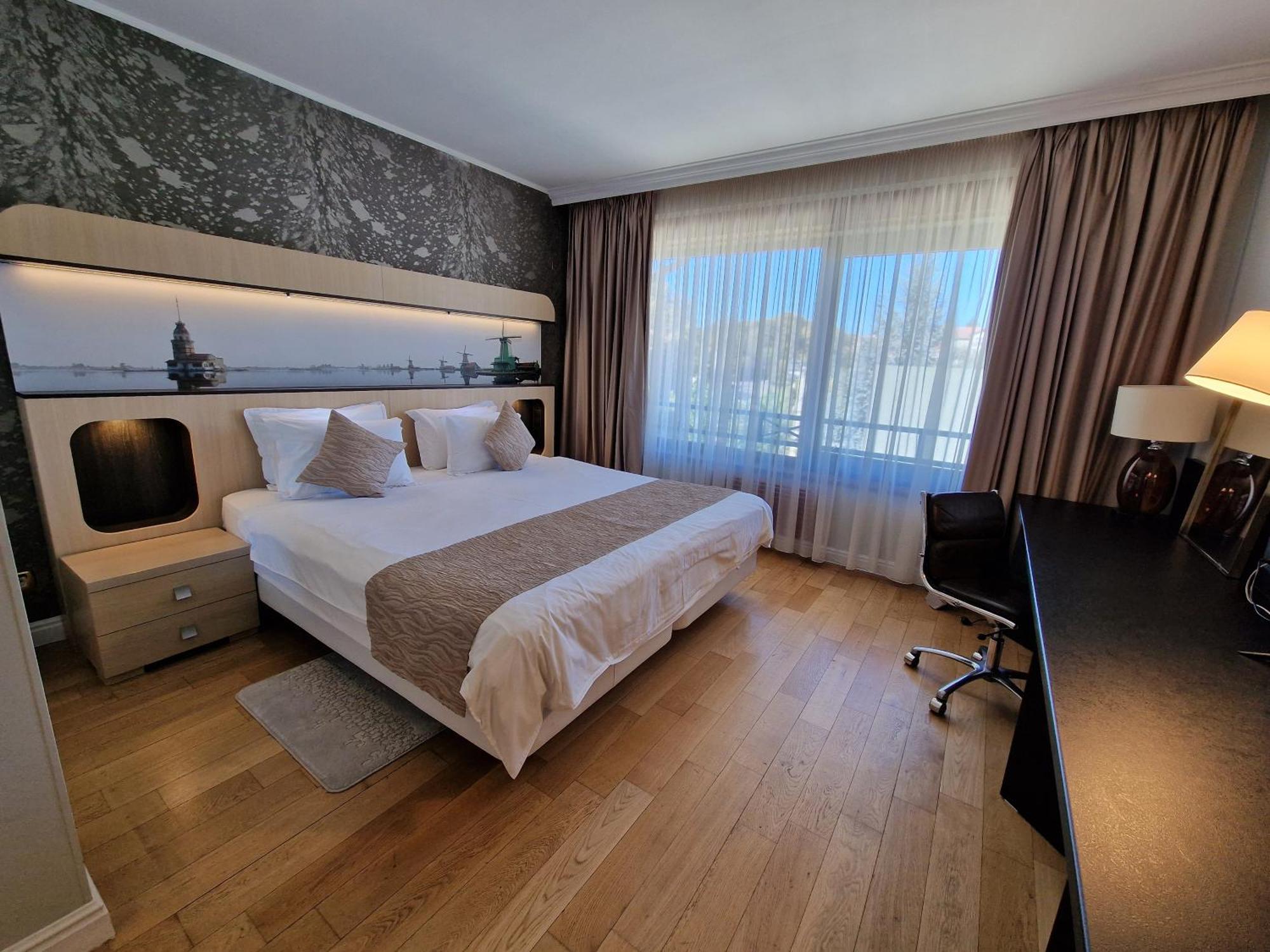 Hotel Sunny Hill Cluj Napoca Bagian luar foto