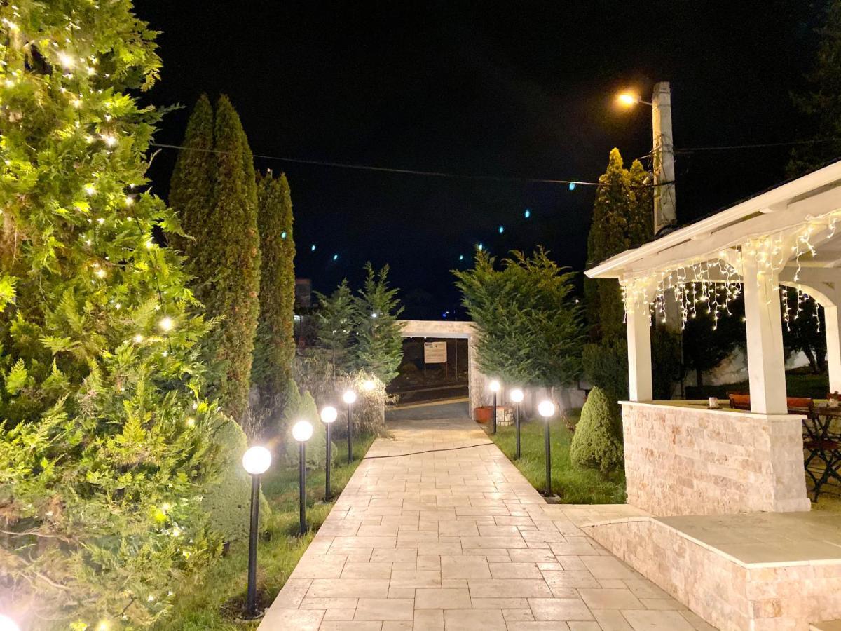 Hotel Sunny Hill Cluj Napoca Bagian luar foto