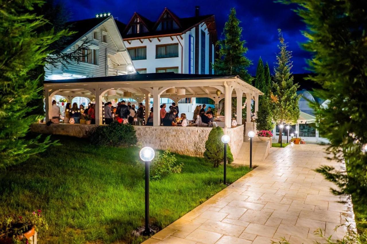 Hotel Sunny Hill Cluj Napoca Bagian luar foto